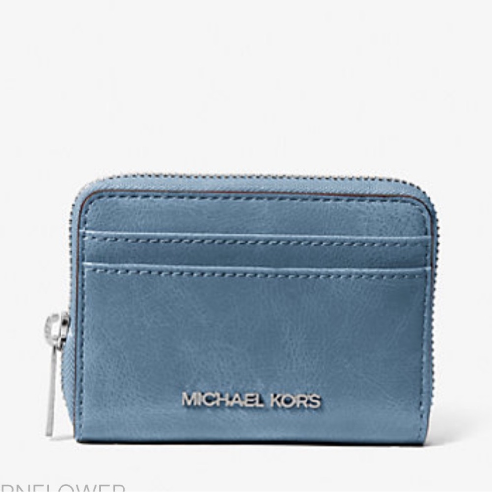 MICHAEL KORS Jet Set Medium Distressed Zip Around Card Case
Cornflower
NWT - Picture 2 of 10